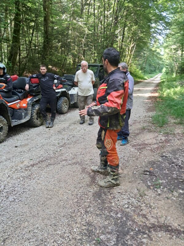 Randonnée Quad 2 Jours dans le Jura avec hébergement – Image 5